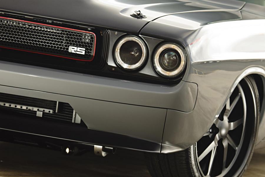  Dodge Challenger by The Roadster Shop 1970 года  (фото 10 из 13)